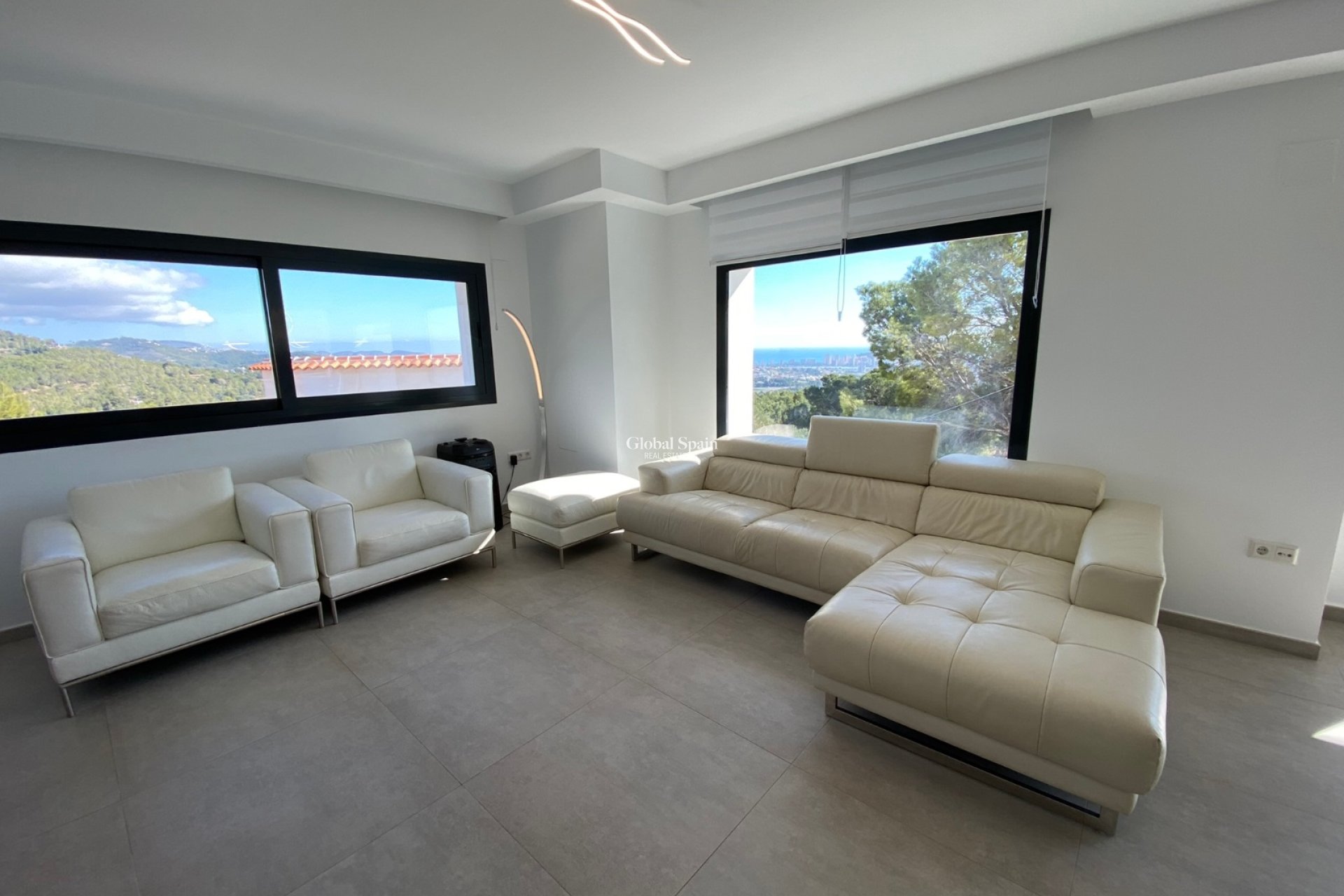 Wiederverkauf - VILLA -
CALPE - Calpe urbanizaciones