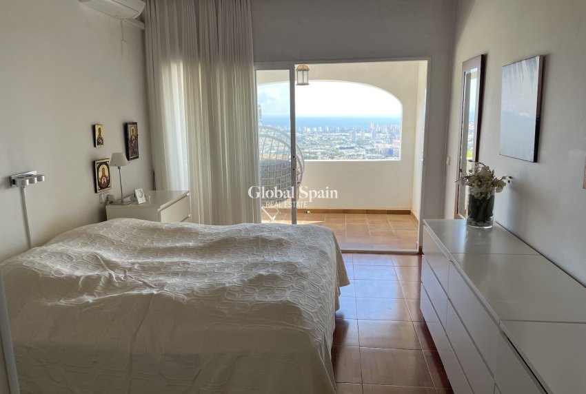 Wiederverkauf - VILLA -
CALPE - Costa Blanca