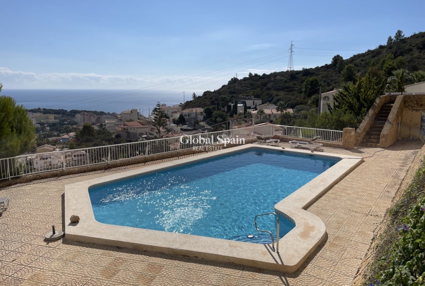 Wiederverkauf - VILLA -
CALPE - Costa Blanca