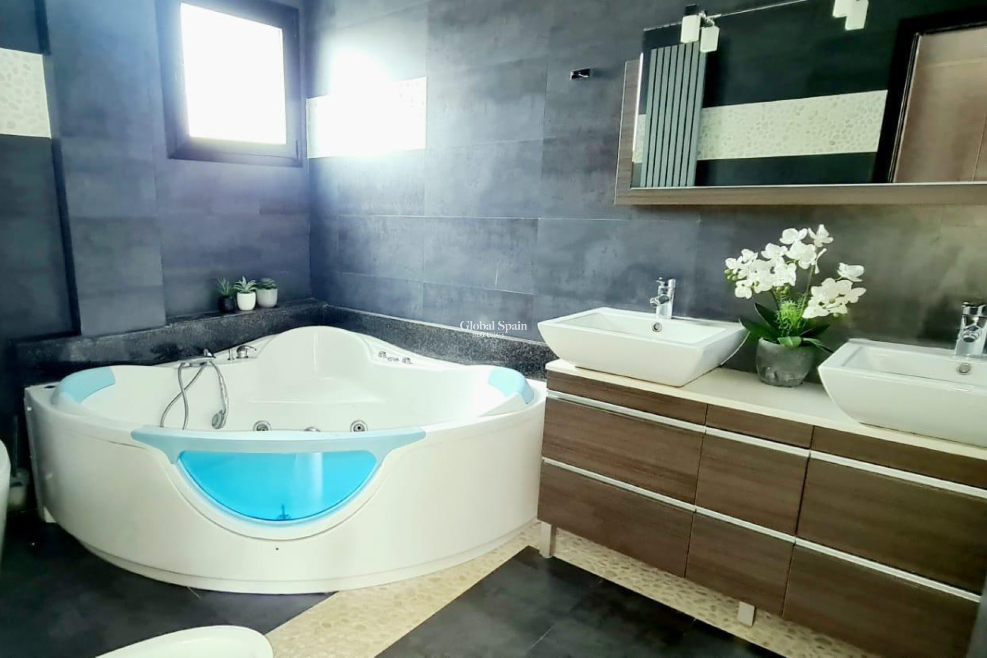 Wiederverkauf - VILLA -
CALPE - Costa Blanca