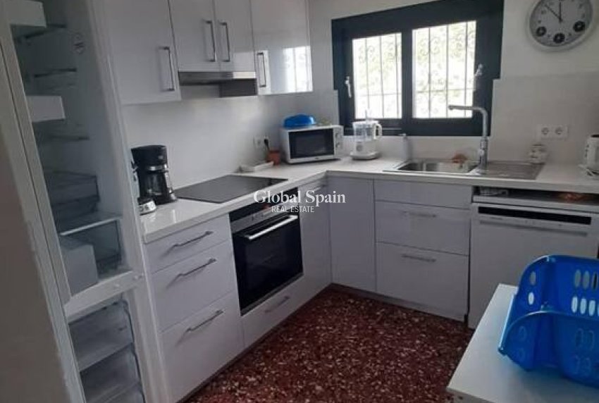 Wiederverkauf - VILLA -
CALPE - Costa Blanca