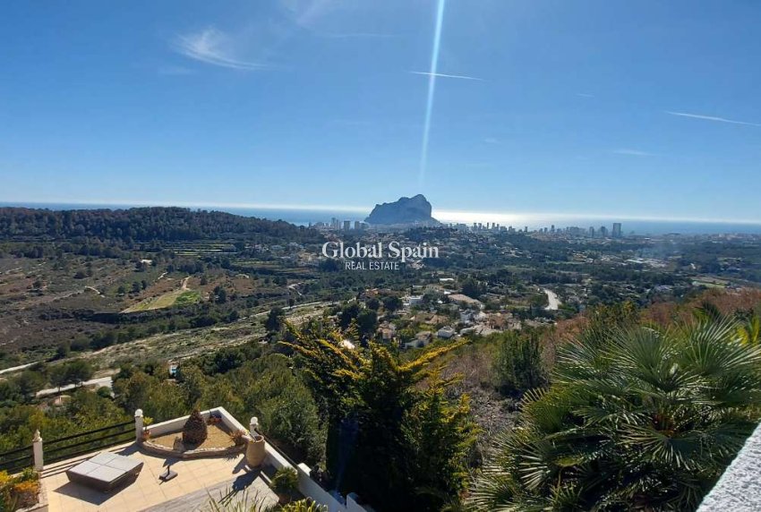 Wiederverkauf - VILLA -
CALPE - Costa Blanca