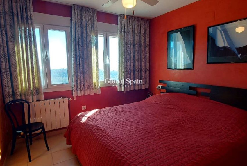 Wiederverkauf - VILLA -
CALPE - Costa Blanca