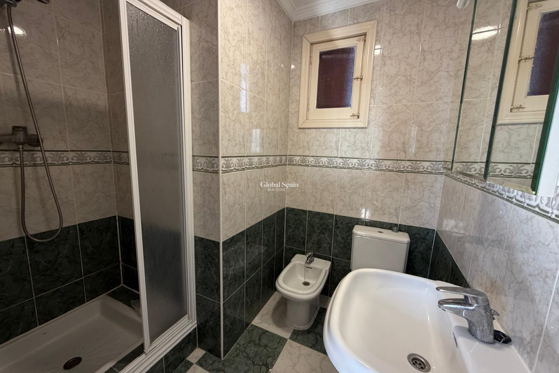 Wiederverkauf - VILLA -
CALPE - Zona Playa del Bol - Puerto