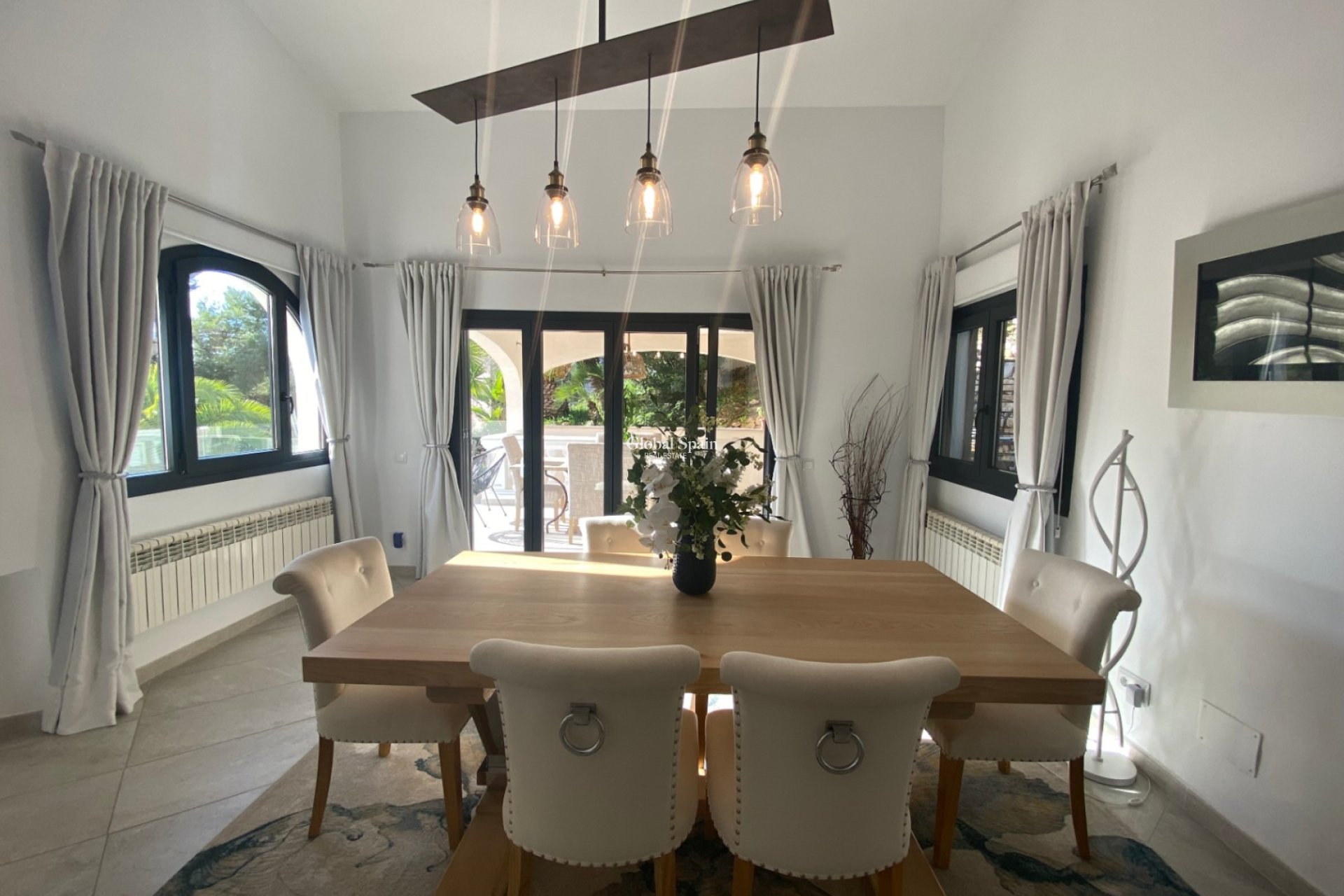 Wiederverkauf - VILLA -
Calviá - Mallorca