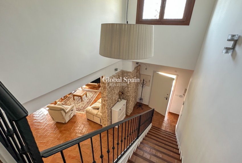Wiederverkauf - VILLA -
CAMPOAMOR - Costa Blanca