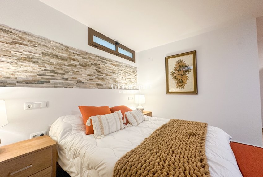Wiederverkauf - VILLA -
CAMPOAMOR - Costa Blanca