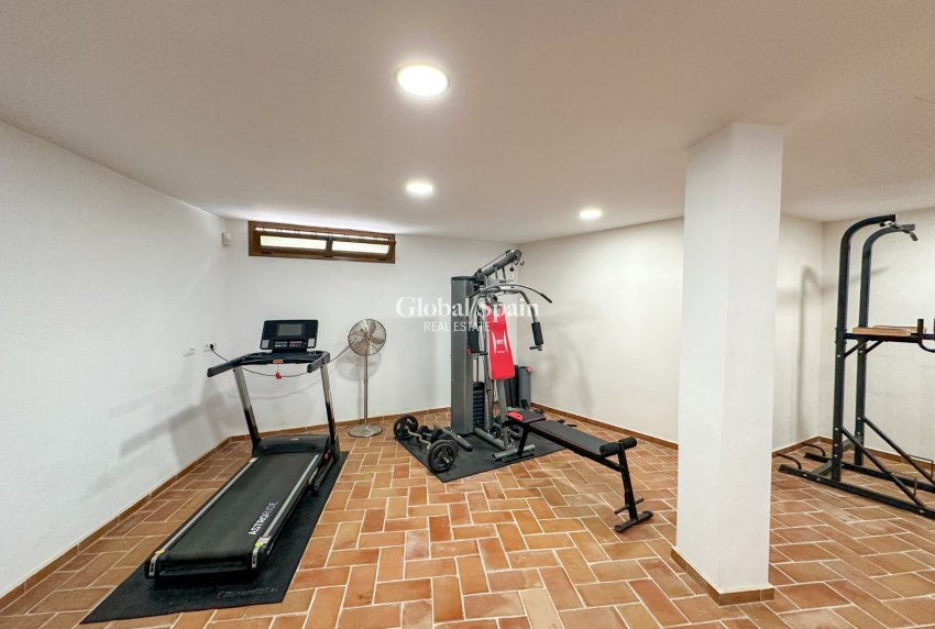 Wiederverkauf - VILLA -
CAMPOAMOR - Costa Blanca