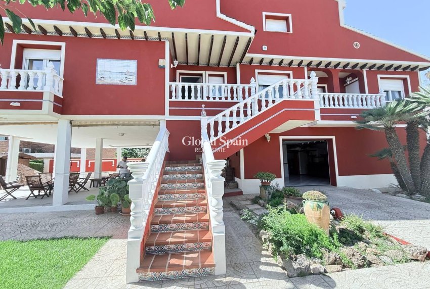 Wiederverkauf - VILLA -
CAMPOAMOR