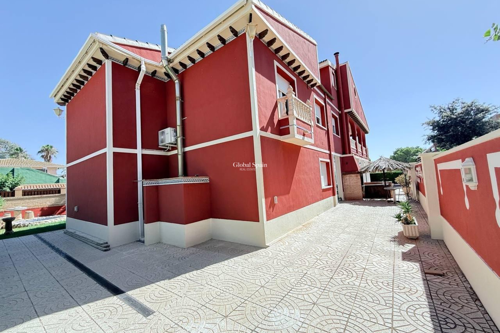 Wiederverkauf - VILLA -
CAMPOAMOR