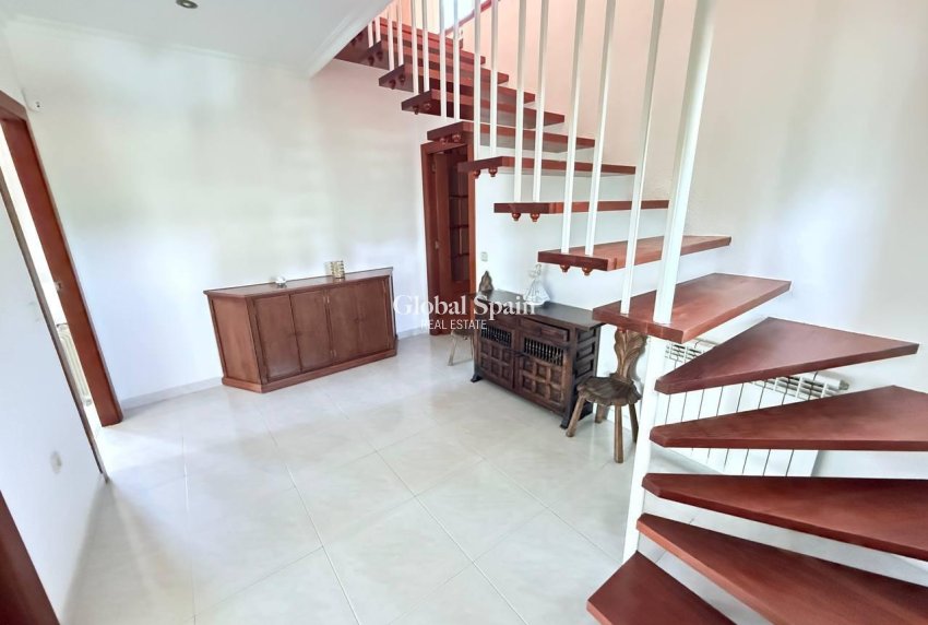 Wiederverkauf - VILLA -
CAMPOAMOR