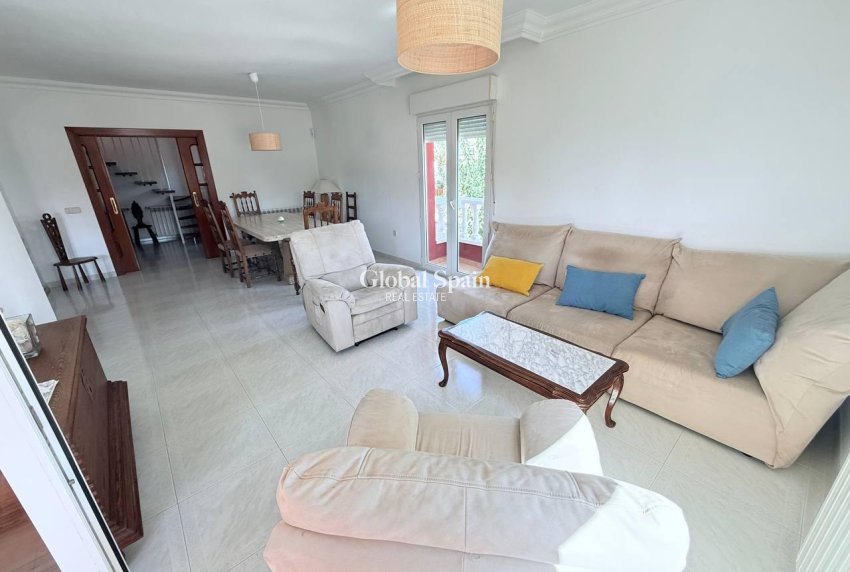 Wiederverkauf - VILLA -
CAMPOAMOR