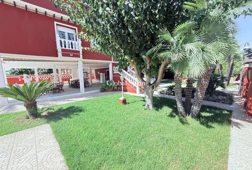 Wiederverkauf - VILLA -
CAMPOAMOR