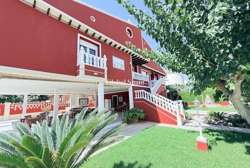 Wiederverkauf - VILLA -
CAMPOAMOR
