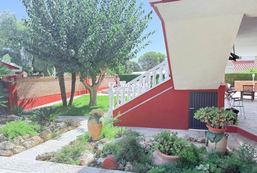 Wiederverkauf - VILLA -
CAMPOAMOR