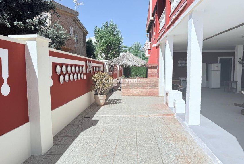 Wiederverkauf - VILLA -
CAMPOAMOR