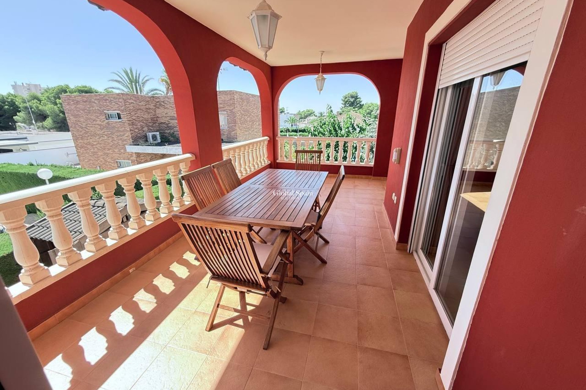 Wiederverkauf - VILLA -
CAMPOAMOR