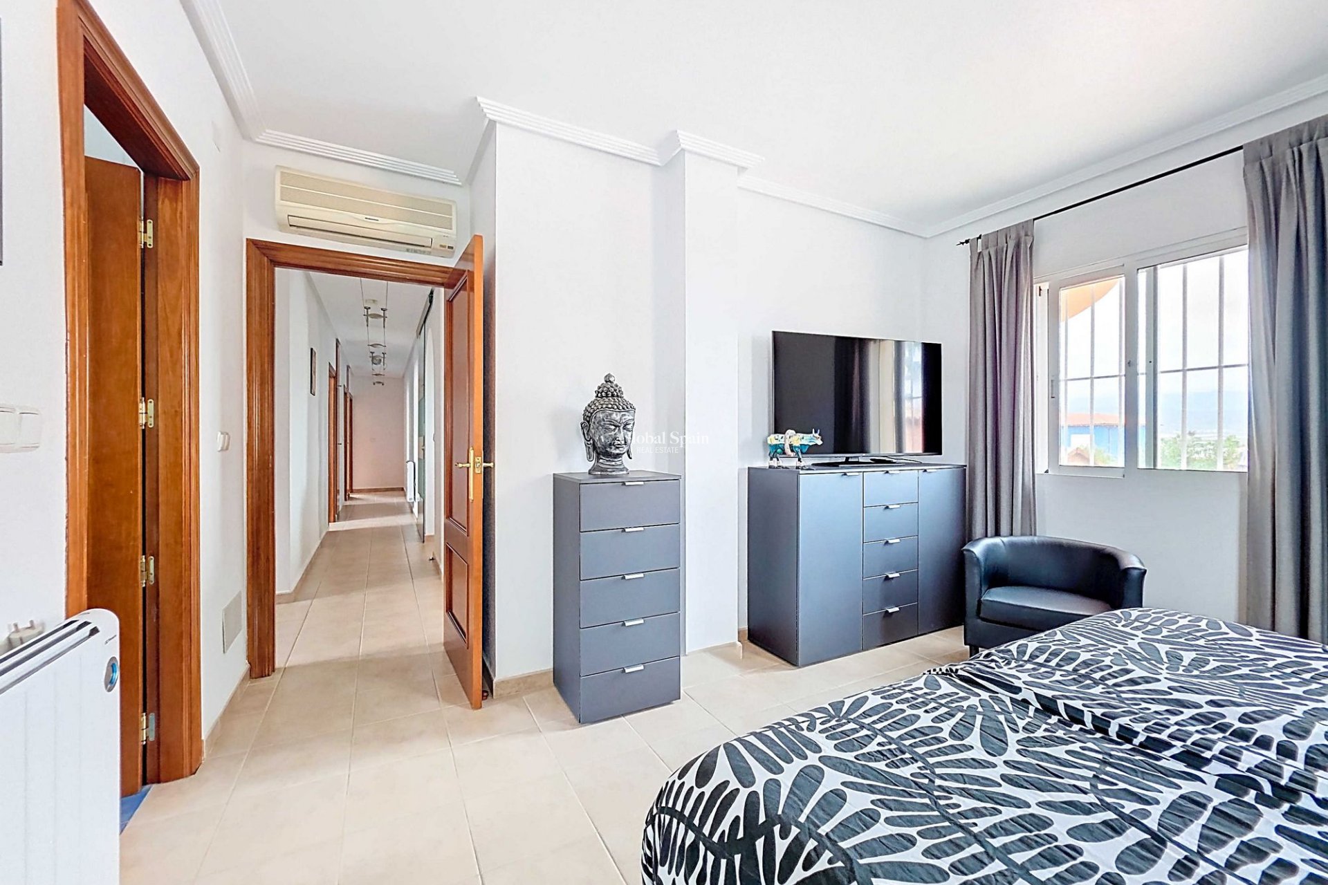 Wiederverkauf - Villa -
Campos Del Rio