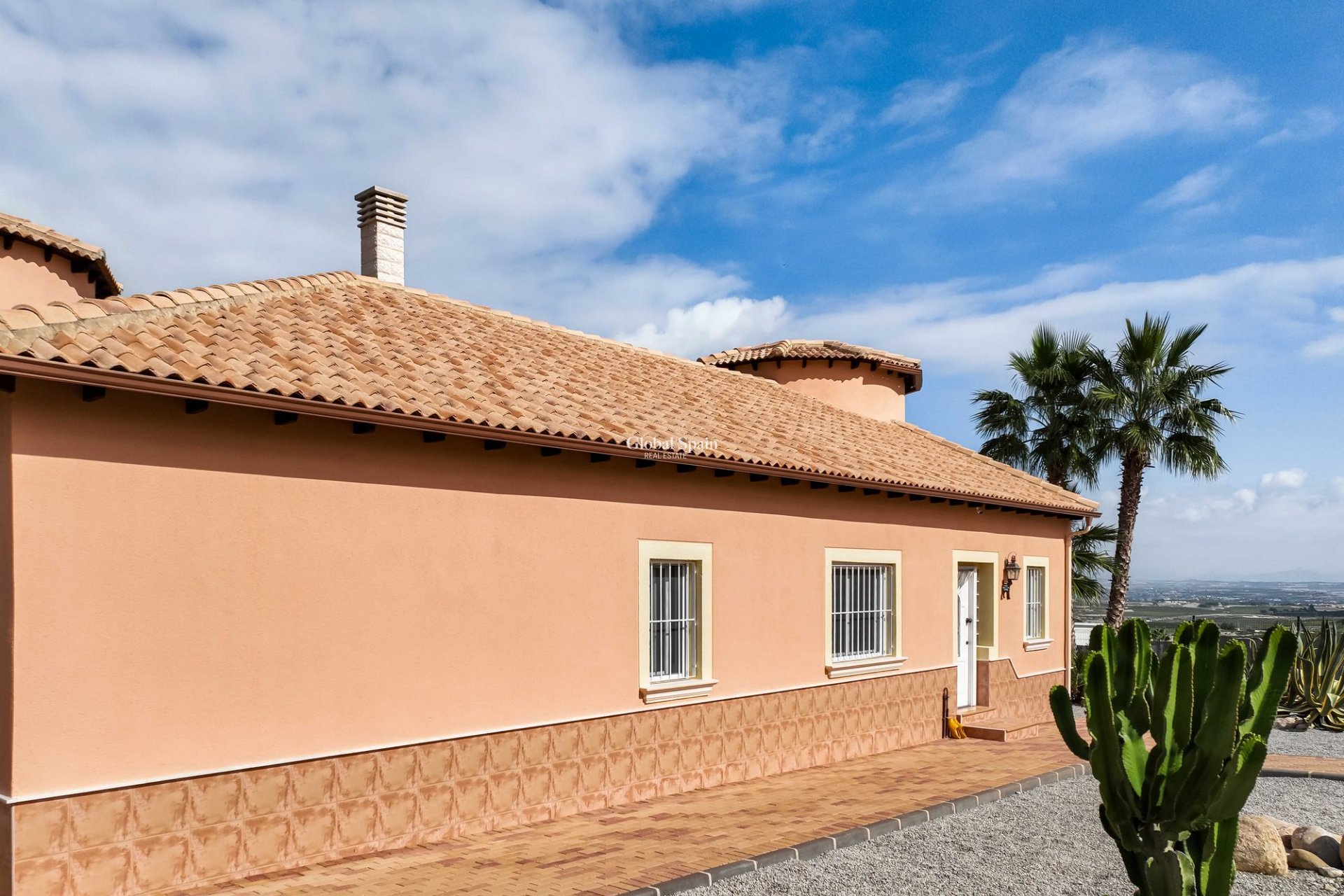 Wiederverkauf - Villa -
Campos Del Rio