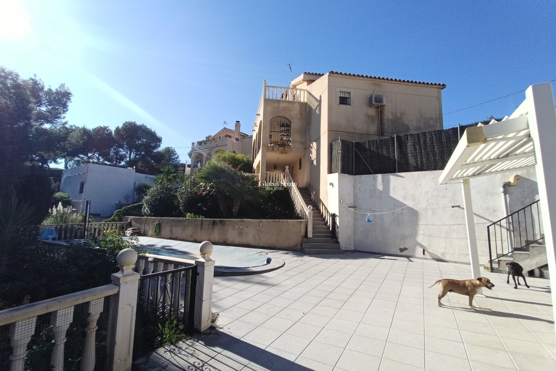 Wiederverkauf - VILLA -
CAÑADAS DE SAN PEDRO - Inland