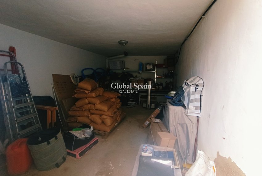 Wiederverkauf - VILLA -
CAÑADAS DE SAN PEDRO - Inland