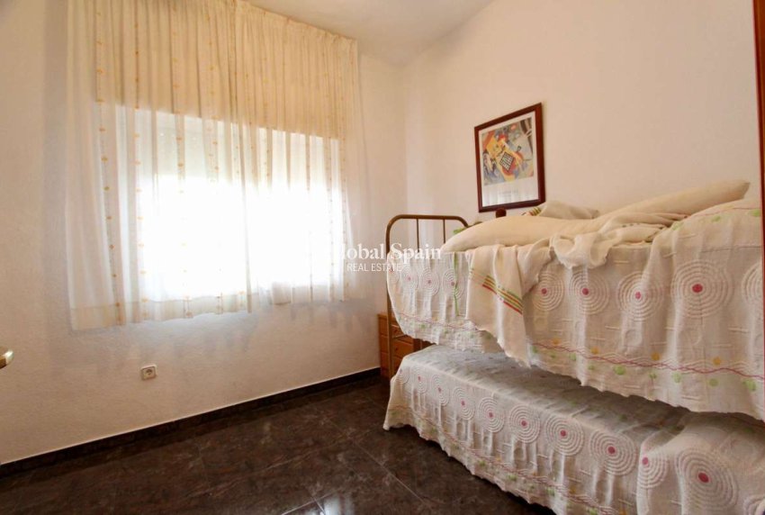 Wiederverkauf - VILLA -
CAÑADAS DE SAN PEDRO - Inland