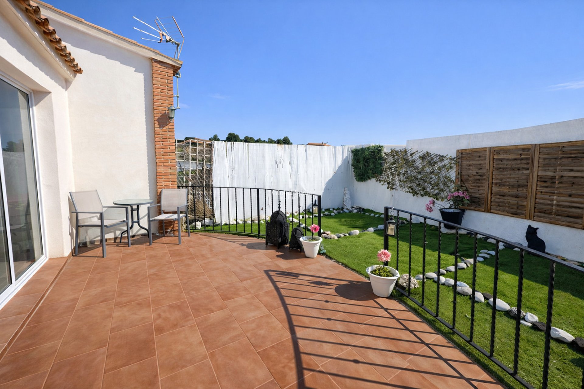 Wiederverkauf - VILLA -
CASTALLA - Costa Blanca