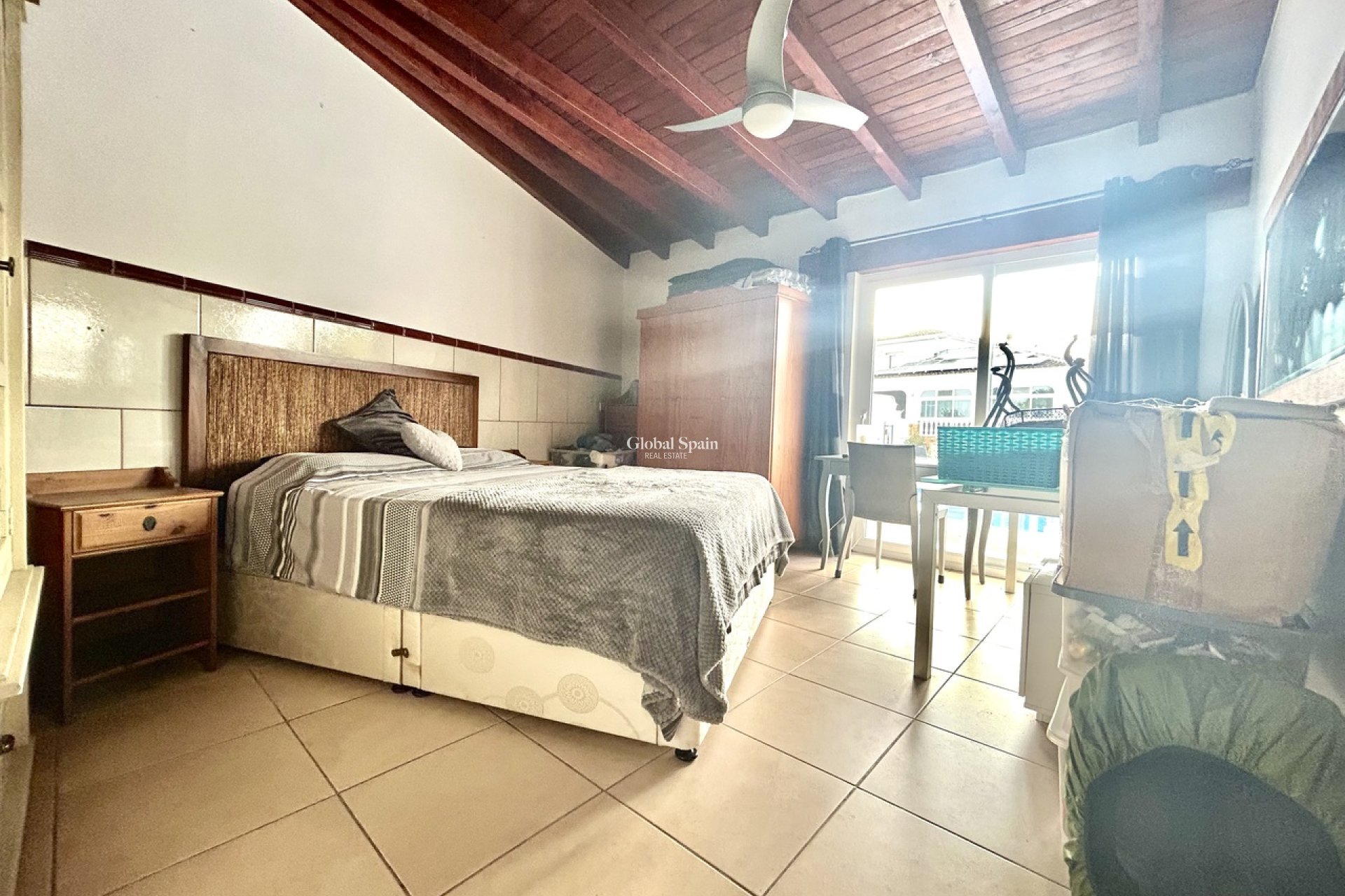 Wiederverkauf - VILLA -
CATRAL - Costa Blanca