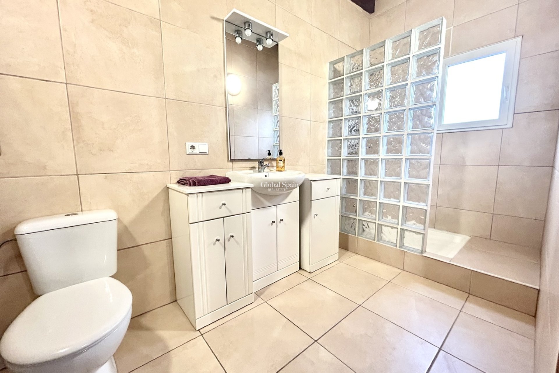 Wiederverkauf - VILLA -
CATRAL - Costa Blanca