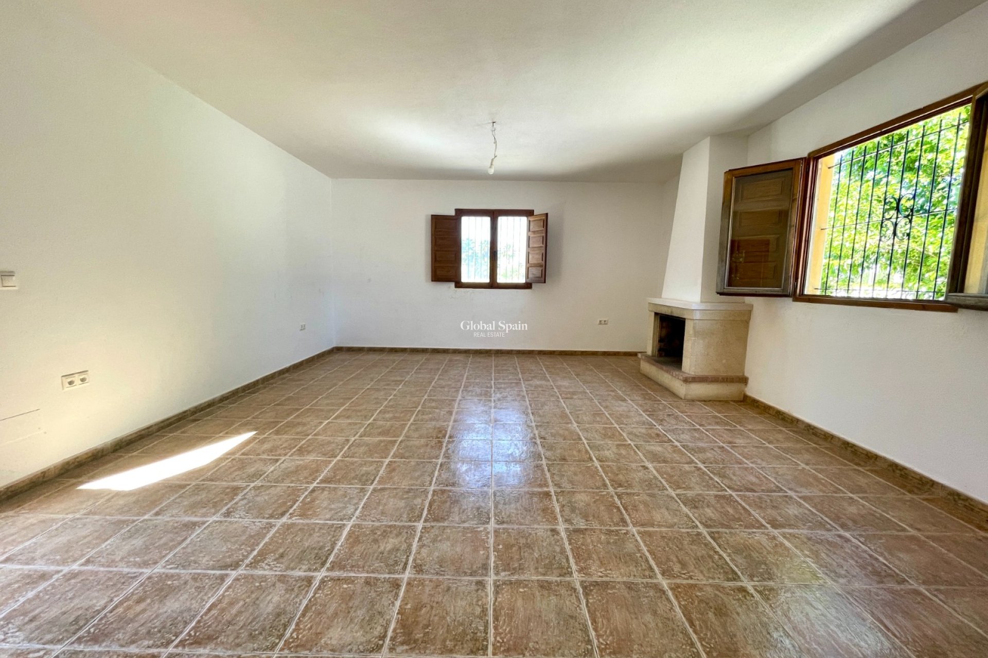 Wiederverkauf - VILLA -
CATRAL - Costa Blanca