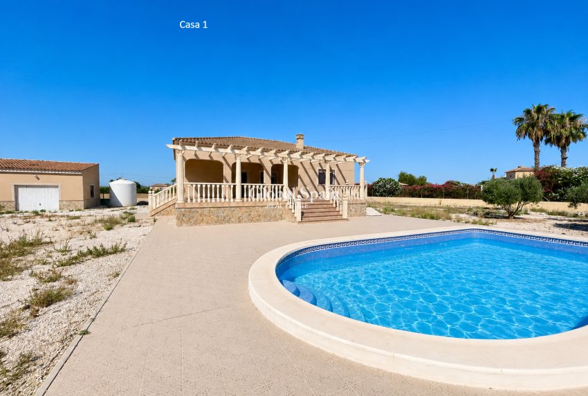 Wiederverkauf - VILLA -
CATRAL - Costa Blanca