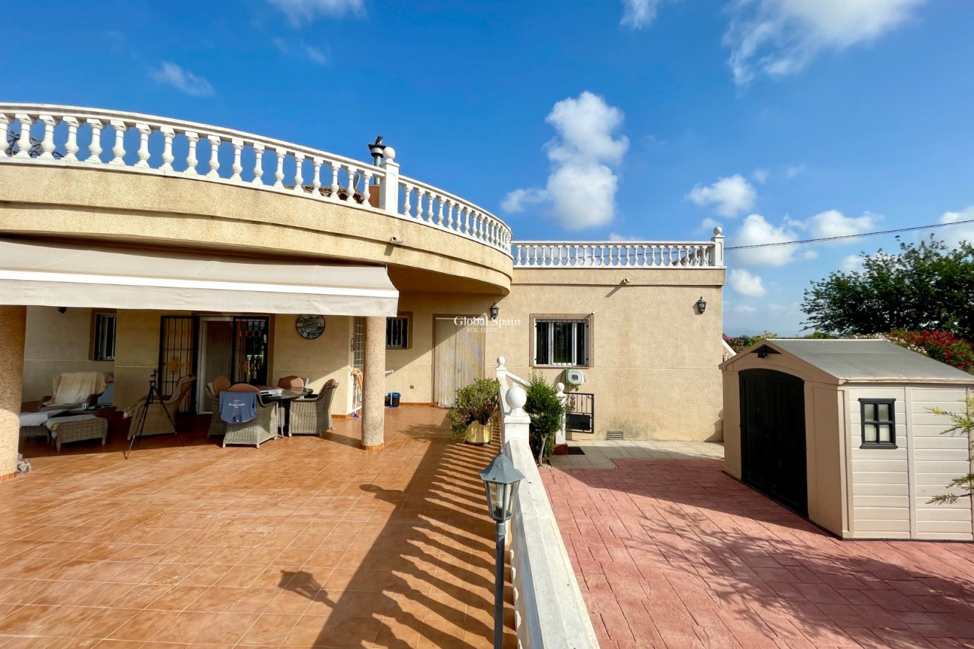 Wiederverkauf - VILLA -
CATRAL - Costa Blanca