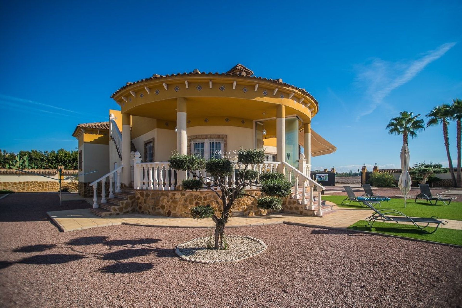 Wiederverkauf - VILLA -
CATRAL