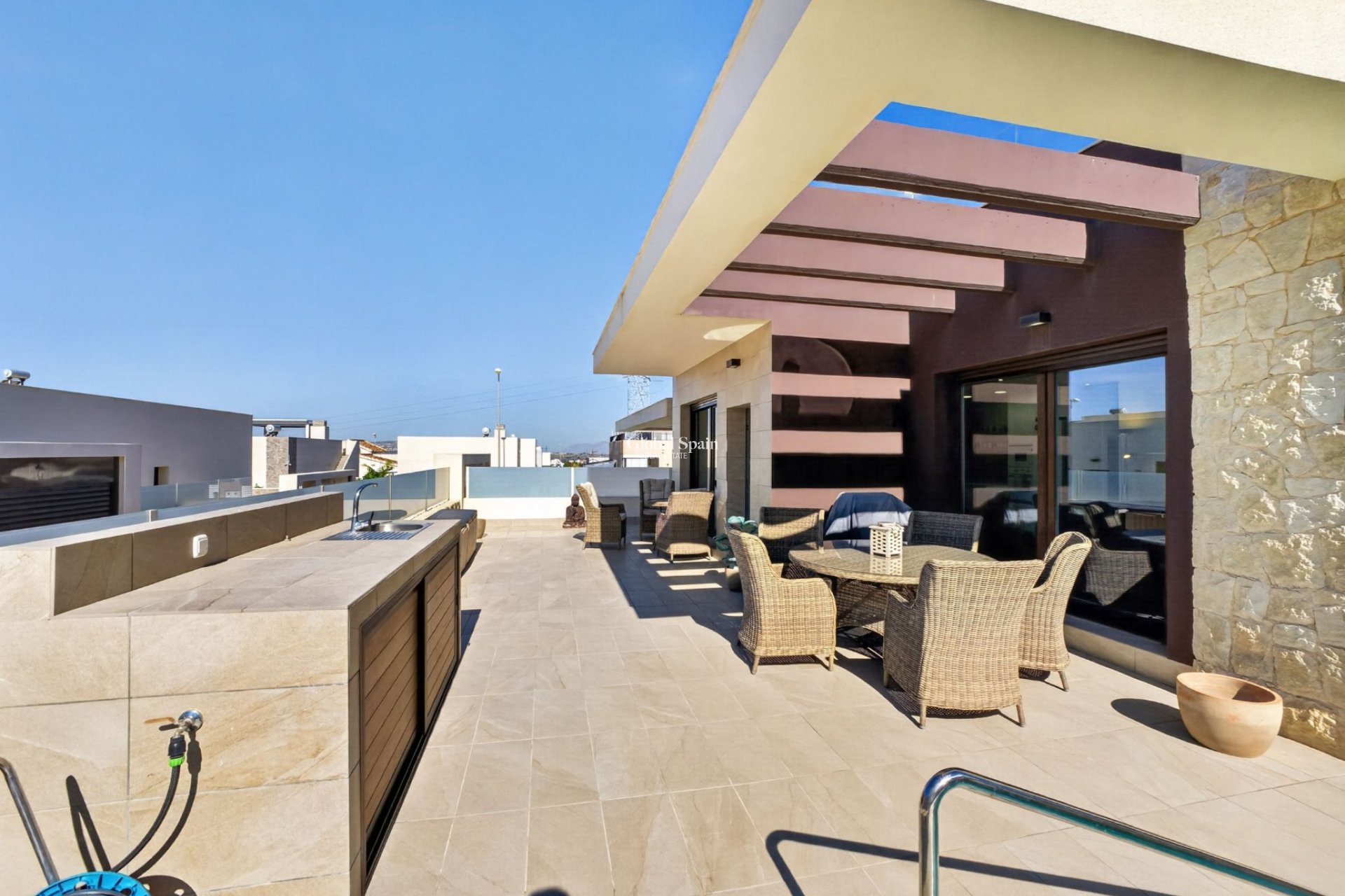 Wiederverkauf - VILLA -
CIUDAD QUESADA - Alicante