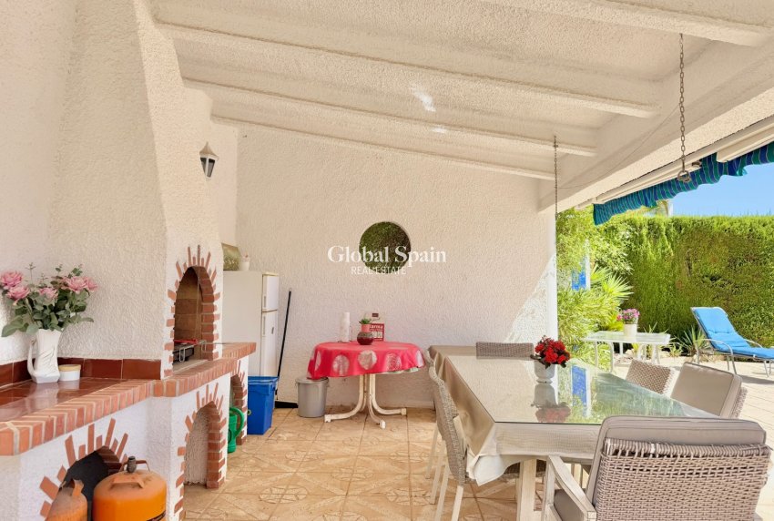 Wiederverkauf - VILLA -
CIUDAD QUESADA - Centro de la Ciudad Quesada
