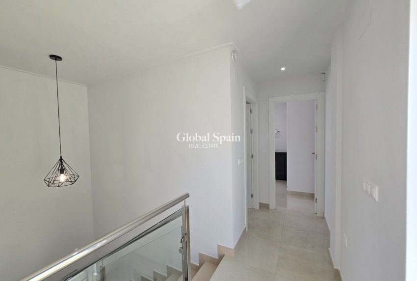 Wiederverkauf - VILLA -
CIUDAD QUESADA - Doña Pepa *