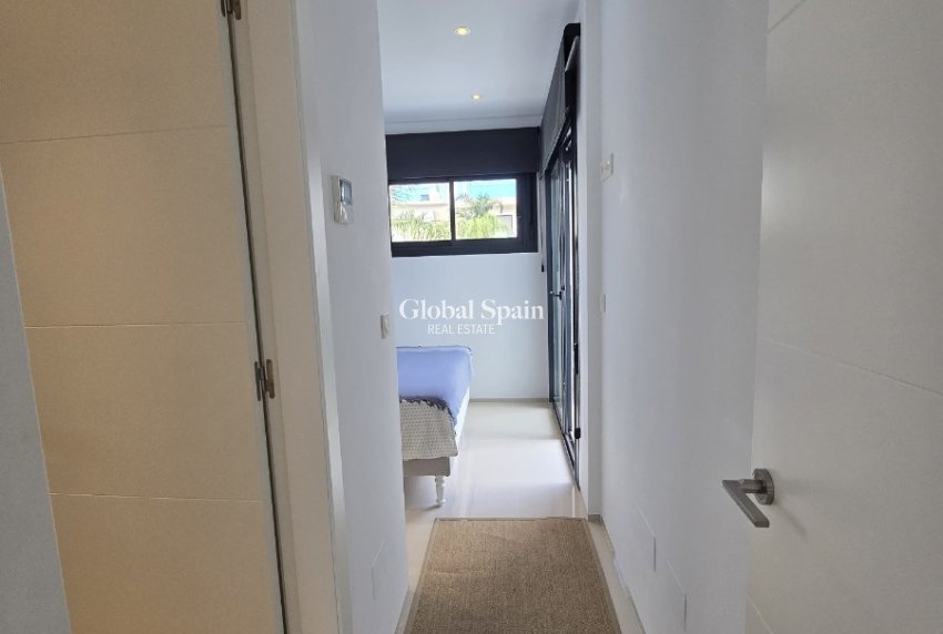 Wiederverkauf - VILLA -
CIUDAD QUESADA