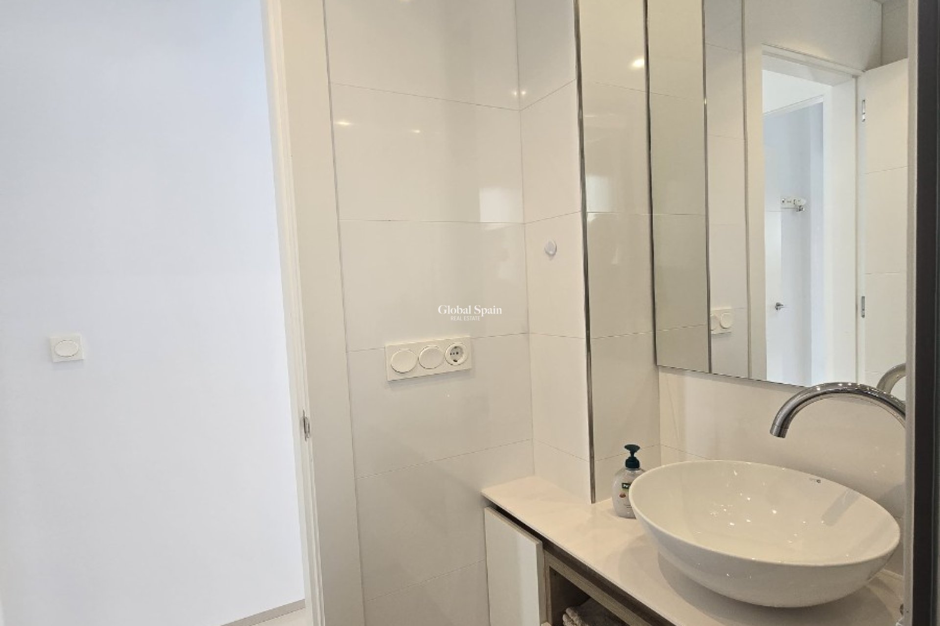 Wiederverkauf - VILLA -
CIUDAD QUESADA