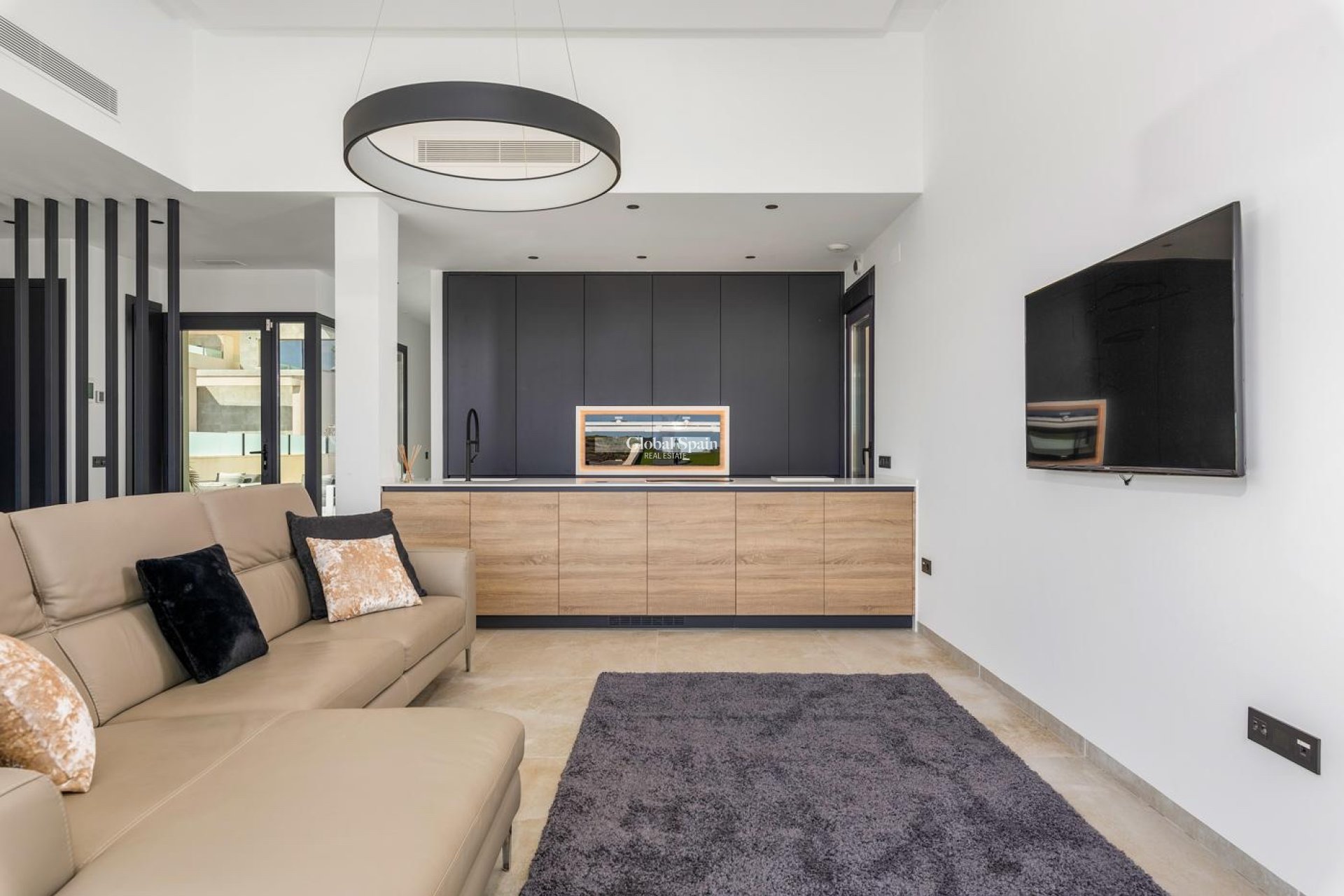 Wiederverkauf - VILLA -
CIUDAD QUESADA