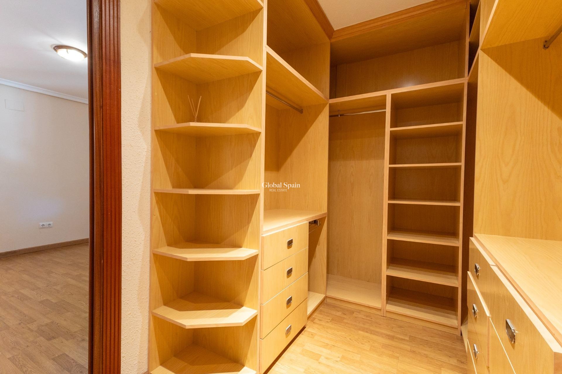 Wiederverkauf - VILLA -
CIUDAD QUESADA