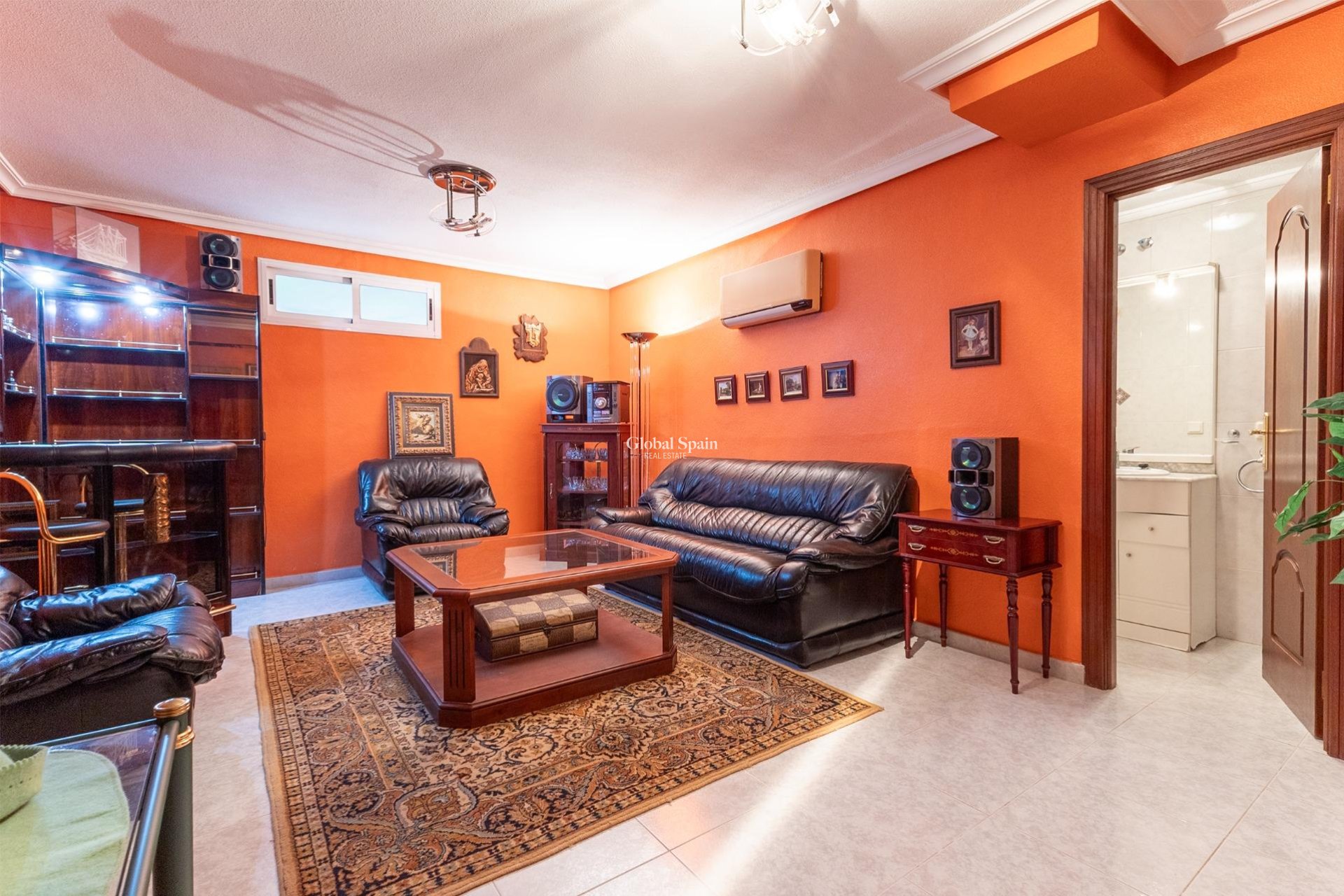 Wiederverkauf - VILLA -
CIUDAD QUESADA