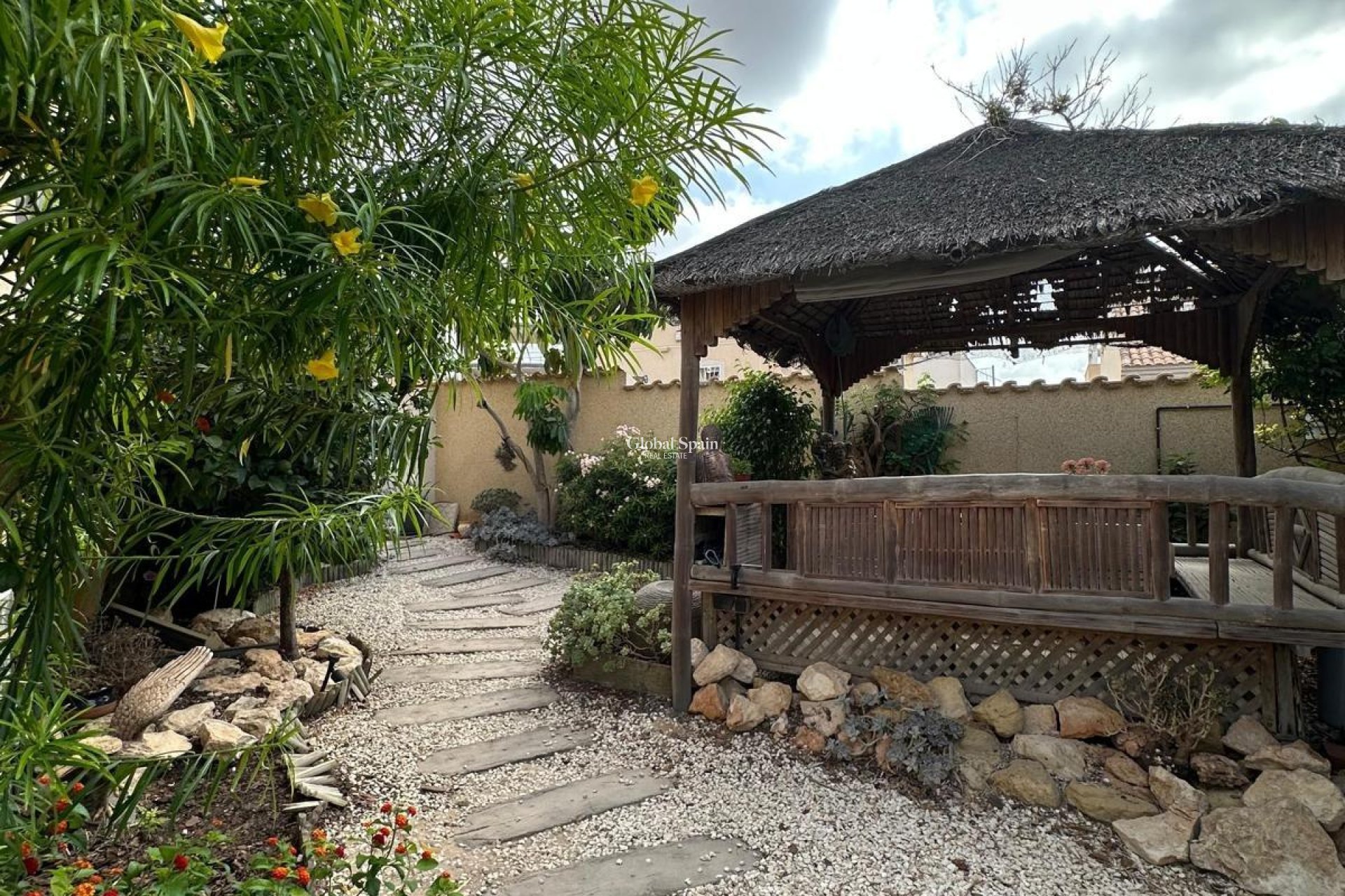 Wiederverkauf - VILLA -
CIUDAD QUESADA