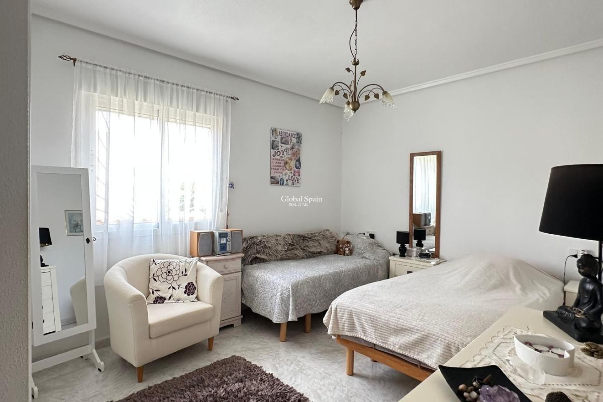 Wiederverkauf - VILLA -
CIUDAD QUESADA