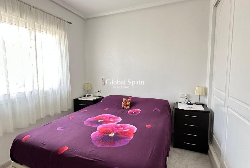 Wiederverkauf - VILLA -
CIUDAD QUESADA