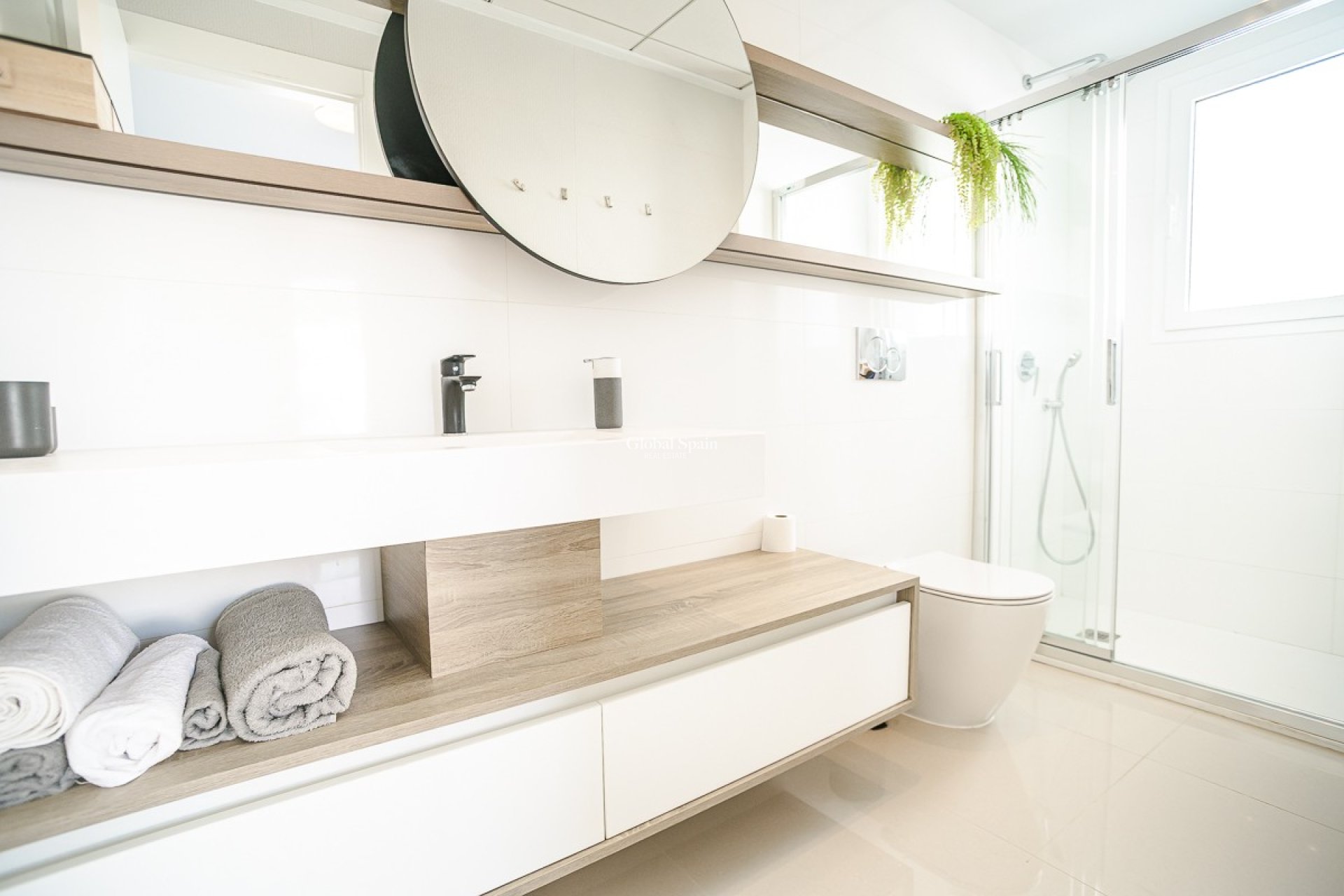 Wiederverkauf - VILLA -
CIUDAD QUESADA