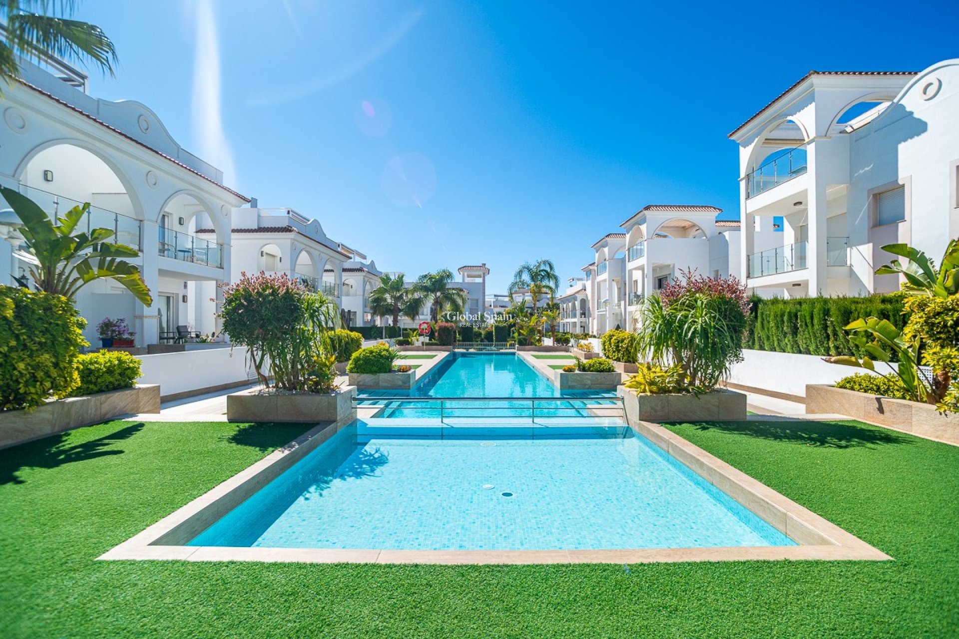 Wiederverkauf - VILLA -
CIUDAD QUESADA