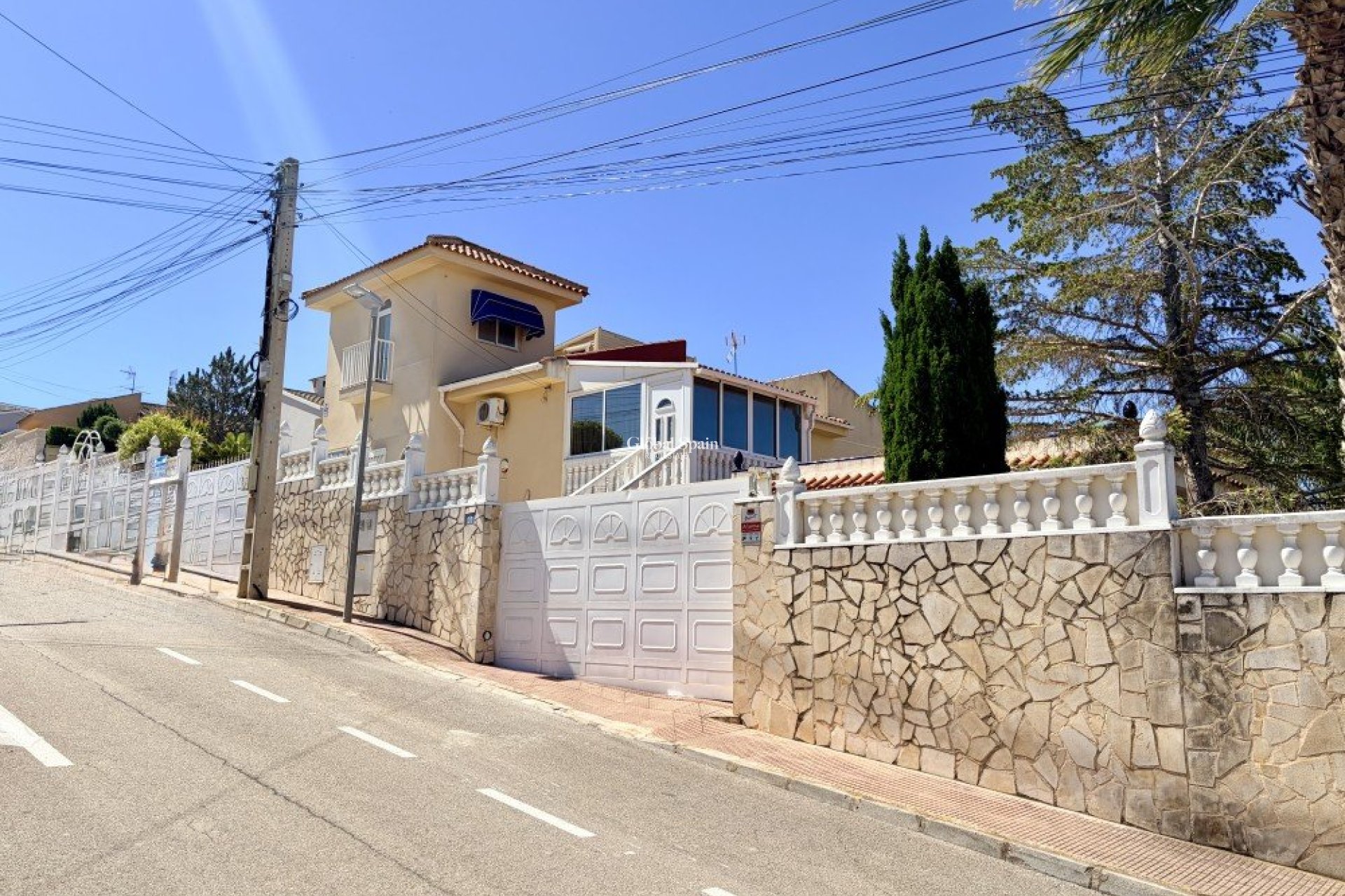 Wiederverkauf - VILLA -
CIUDAD QUESADA