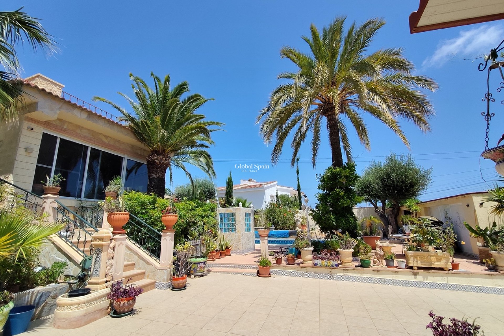 Wiederverkauf - VILLA -
CIUDAD QUESADA