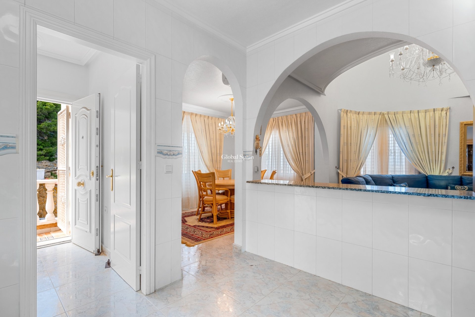 Wiederverkauf - VILLA -
CIUDAD QUESADA