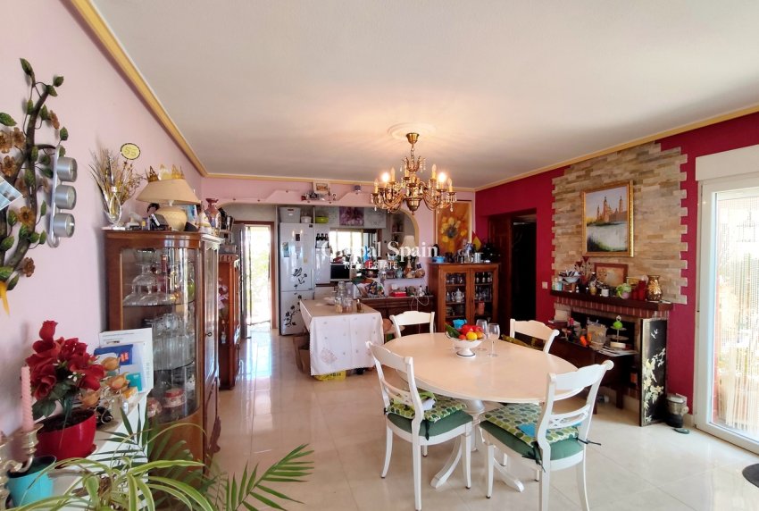 Wiederverkauf - VILLA -
CIUDAD QUESADA